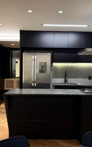 Apartamento à venda com 130m², 3 quartos e 3 vagas Apartamento à venda com 130m², 3 quartos e 3 vagasCozinha