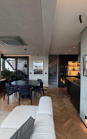 Apartamento à venda com 130m², 3 quartos e 3 vagas Apartamento à venda com 130m², 3 quartos e 3 vagasSala