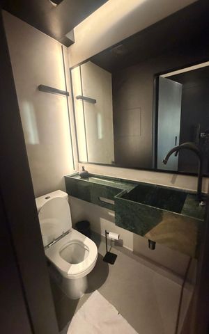 Apartamento à venda com 130m², 3 quartos e 3 vagas Apartamento à venda com 130m², 3 quartos e 3 vagasBanheiro