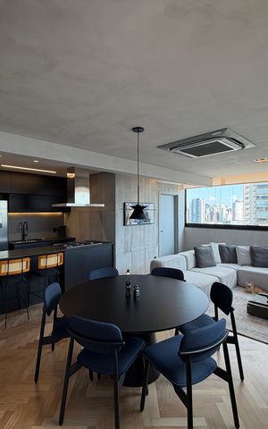 Apartamento à venda com 130m², 3 quartos e 3 vagas Apartamento à venda com 130m², 3 quartos e 3 vagasSala