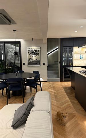 Apartamento à venda com 130m², 3 quartos e 3 vagas Apartamento à venda com 130m², 3 quartos e 3 vagasCozinha
