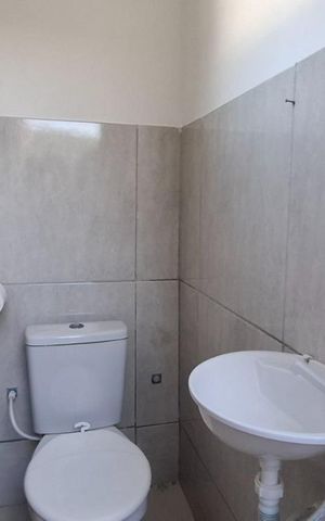 Casa de condomínio para alugar com 61m², 2 quartos e 1 vaga