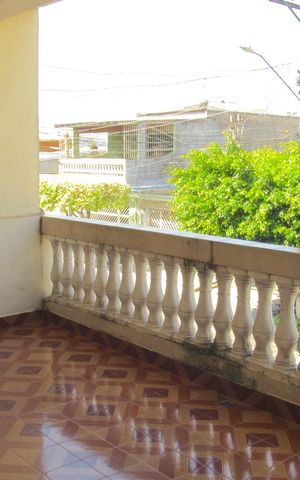Casa à venda com 231m², 3 quartos e 2 vagasSuíte - Varanda