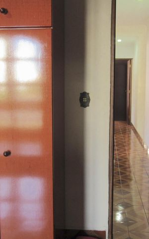 Casa à venda com 231m², 3 quartos e 2 vagasSuíte