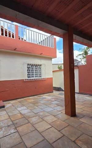 Casa à venda com 222m², 3 quartos e 2 vagas Casa à venda com 222m², 3 quartos e 2 vagasÁrea comum