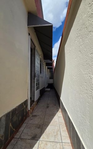 Casa à venda com 222m², 3 quartos e 2 vagas Casa à venda com 222m², 3 quartos e 2 vagasÁrea comum