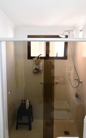 Apartamento à venda com 198m², 4 quartos e 2 vagasBanheiro Suíte