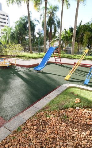 Apartamento à venda com 198m², 4 quartos e 2 vagasÁrea comum - Playground