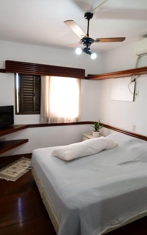 Apartamento à venda com 198m², 4 quartos e 2 vagasQuarto 4 - Suíte