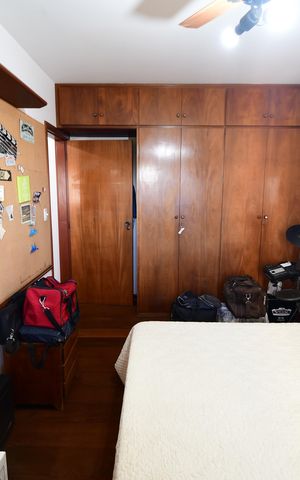 Apartamento à venda com 198m², 4 quartos e 2 vagasQuarto 2