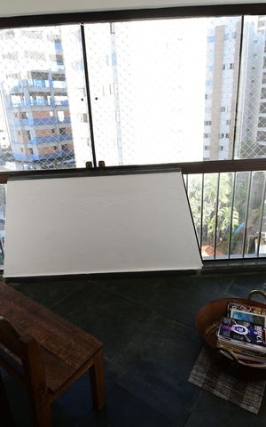Apartamento à venda com 198m², 4 quartos e 2 vagasQuarto 1- Sacada