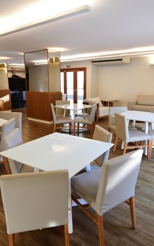 Apartamento à venda com 198m², 4 quartos e 2 vagasÁrea comum - Salão de festas