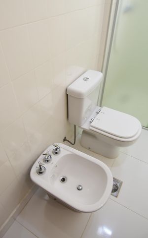 Apartamento à venda com 198m², 4 quartos e 2 vagasBanheiro Social