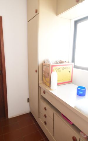 Apartamento à venda com 198m², 4 quartos e 2 vagasÁrea de Serviço