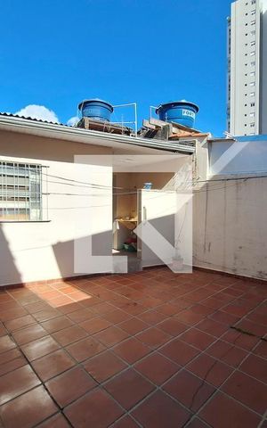 Casa à venda com 130m², 2 quartos e 1 vaga