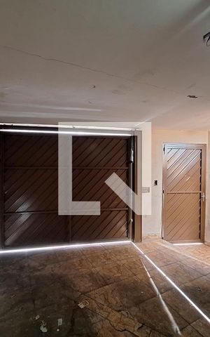 Casa à venda com 130m², 2 quartos e 1 vaga