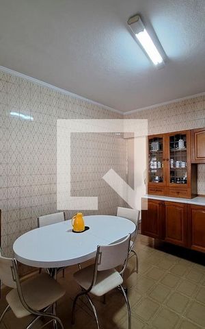 Casa à venda com 130m², 2 quartos e 1 vaga