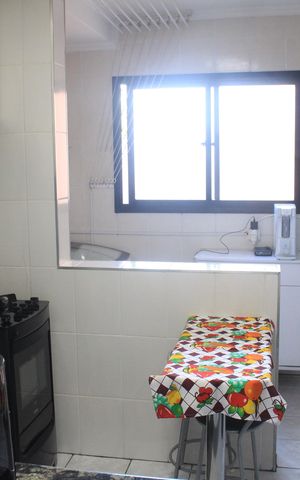 Apartamento à venda com 76m², 2 quartos e 1 vagaCozinha