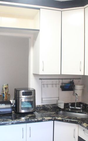 Apartamento à venda com 76m², 2 quartos e 1 vagaCozinha