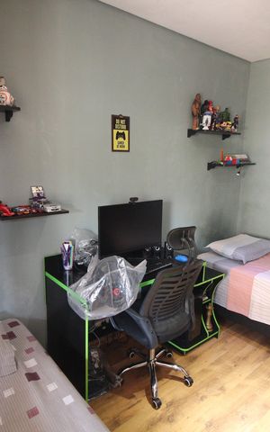 Casa à venda com 305m², 3 quartos e 2 vagasQuarto 2
