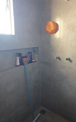 Casa à venda com 305m², 3 quartos e 2 vagasSuite Quarto 1
