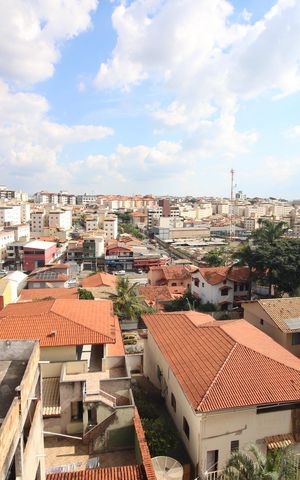 Casa à venda com 305m², 3 quartos e 2 vagasVista Terraço