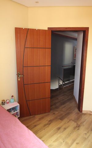 Casa à venda com 305m², 3 quartos e 2 vagasQuarto 3