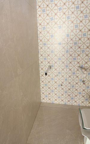Casa à venda com 305m², 3 quartos e 2 vagasBanheiro 3