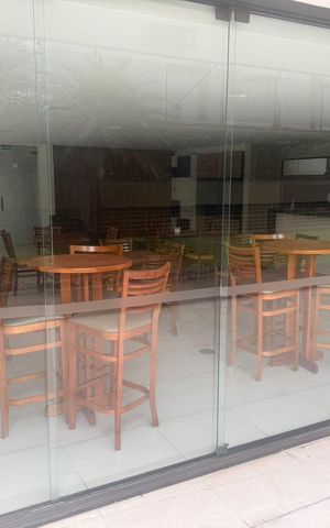 Apartamento à venda com 136m², 3 quartos e 2 vagas Apartamento à venda com 136m², 3 quartos e 2 vagasÁrea externa