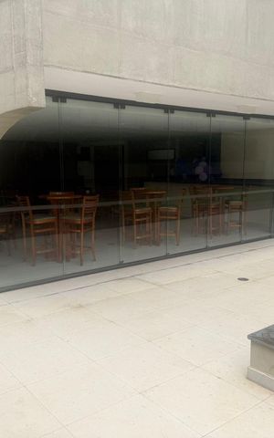 Apartamento à venda com 136m², 3 quartos e 2 vagas Apartamento à venda com 136m², 3 quartos e 2 vagasÁrea externa
