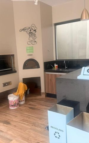 Apartamento à venda com 136m², 3 quartos e 2 vagas Apartamento à venda com 136m², 3 quartos e 2 vagasÁrea externa