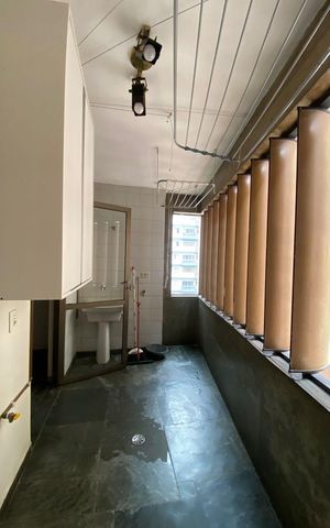 Apartamento à venda com 136m², 3 quartos e 2 vagas Apartamento à venda com 136m², 3 quartos e 2 vagasVaranda