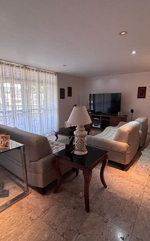 Apartamento à venda com 221m², 3 quartos e 4 vagas Apartamento à venda com 221m², 3 quartos e 4 vagasSala