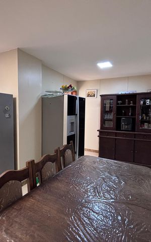 Apartamento à venda com 221m², 3 quartos e 4 vagas Apartamento à venda com 221m², 3 quartos e 4 vagasCozinha
