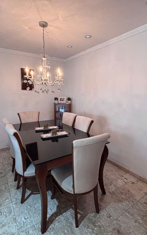 Apartamento à venda com 221m², 3 quartos e 4 vagas Apartamento à venda com 221m², 3 quartos e 4 vagasSala
