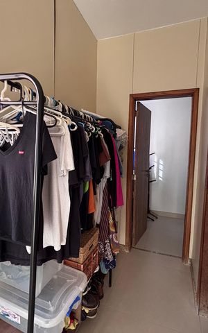 Apartamento à venda com 221m², 3 quartos e 4 vagas Apartamento à venda com 221m², 3 quartos e 4 vagasÁrea de Serviço