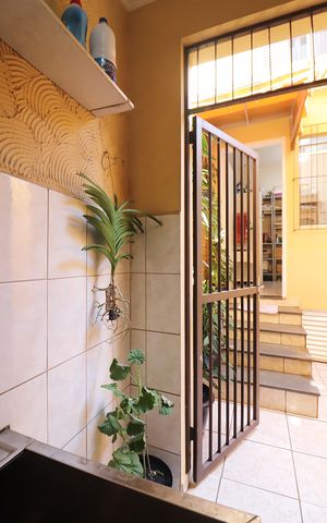 Casa à venda com 182m², 4 quartos e 2 vagasÁrea de Serviço