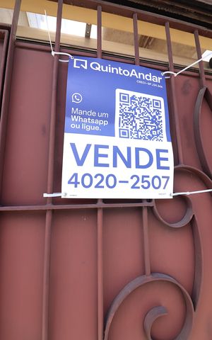 Casa à venda com 182m², 4 quartos e 2 vagasPlaca 
