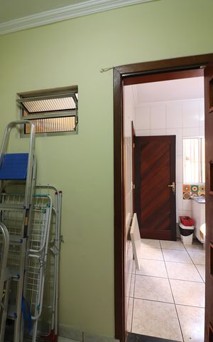 Casa à venda com 182m², 4 quartos e 2 vagasQuarto 2 - Suíte Edícula 