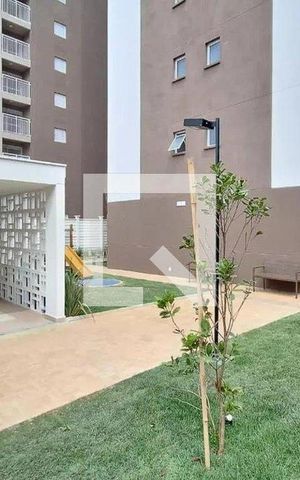Apartamento à venda com 33m², 2 quartos e sem vaga Apartamento à venda com 33m², 2 quartos e sem vagaÁrea comum - Churrasqueira