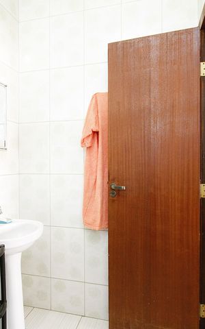 Casa à venda com 120m², 2 quartos e sem vagaBanheiro 1