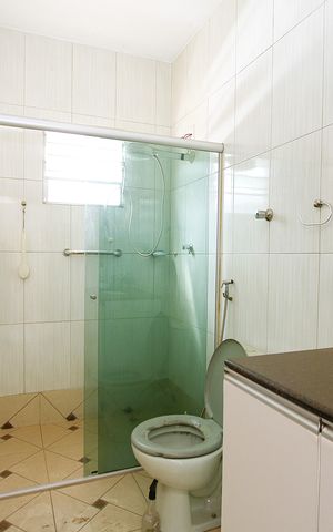 Casa à venda com 120m², 2 quartos e sem vagaBanheiro 2