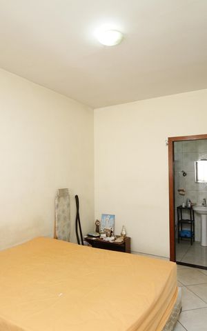 Casa à venda com 120m², 2 quartos e sem vagaQuarto 2