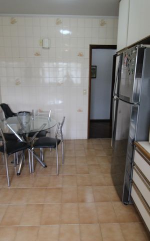 Apartamento para alugar com 200m², 4 quartos e 3 vagasCozinha