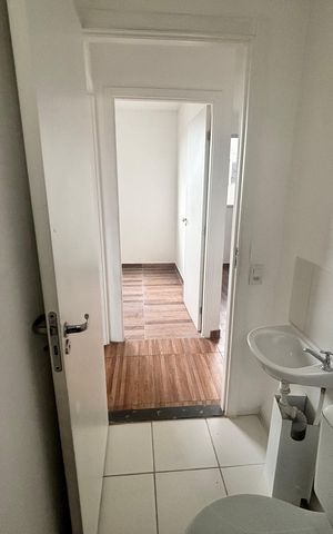Apartamento à venda com 38m², 2 quartos e 1 vaga Apartamento à venda com 38m², 2 quartos e 1 vagaBanheiro