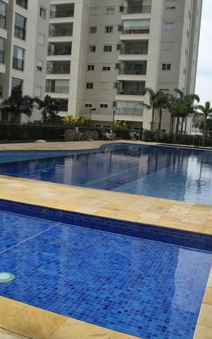 Apartamento à venda com 70m², 2 quartos e 1 vagaÁrea comum - Piscina