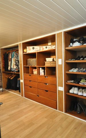 Casa à venda com 255m², 4 quartos e 3 vagasCloset