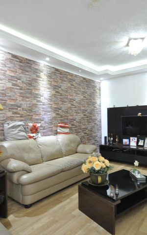 Casa à venda com 255m², 4 quartos e 3 vagasSala 1