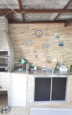 Casa à venda com 255m², 4 quartos e 3 vagasChurrasqueira