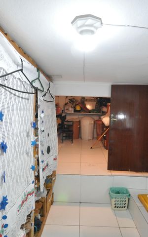 Casa à venda com 255m², 4 quartos e 3 vagasDepósito